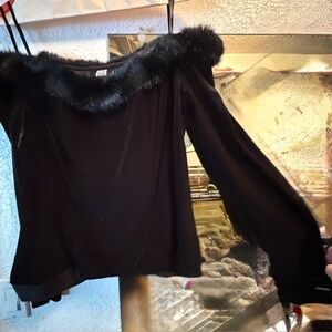 Studio 1940 Black Velvet Top with Faux Fur Trim